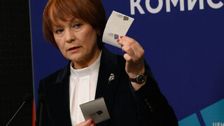 Избиратели без право на евровот ще гласуват само с хартия