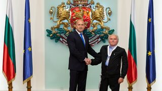 България ще подкрепи Сърбия за ЕС, ако се отнася подобаващо към българите, предупреди Радев