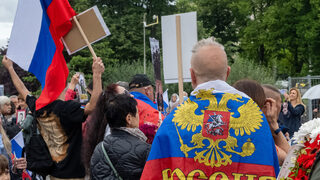 Липсваща предизборна тема: Какво става със санкциите срещу Русия и помощта за Украйна