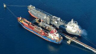 "Призрачни" танкери са растящ екориск за Средиземно море и Гърция
