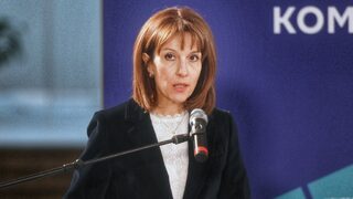 Избирателната комисия ще дава <span class="highlight">паричен</span> <span class="highlight">бонус</span> на секции, предали протоколи без грешки