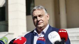 Страни в НАТО от Източна Европа обсъждали как да изключат Унгария от срещите си