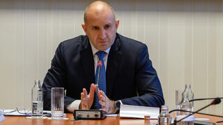 За Радев не е добре парламентарните избори да са преди средата на септември
