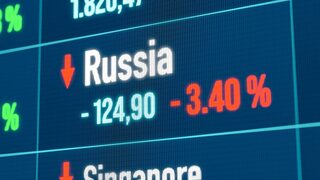 Борсата в Москва спира търговията в долари и евро