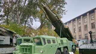 Най-малко 8 загинали и 21 ранени при руски ракетен удар срещу <span class="highlight">Кривой</span> <span class="highlight">рог</span>