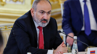 Арменският премиер няма да посети Беларус, докато Лукашенко е президент