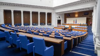 Първият тест за бъдещите мнозинства ще е още в сряда