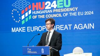 Унгария обещава преговори за сухопътния Шенген преди края <span class="highlight">на</span> годината