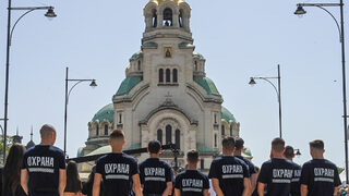 Снимка на деня: Политици се включиха в "Шествие за семейството"