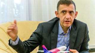 Метеорологични условия са засегнали сериозно авиотрафика в Европа, обяви "Уизер"