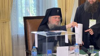 Първият тур на гласуването не излъчи патриарх, ще има балотаж