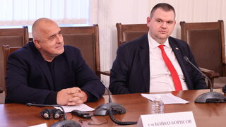 Държавата се превзема от едни хора, които владеят съдебната система