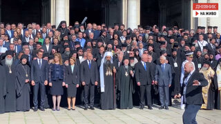 Общата снимка след интронизацията на новия български патриарх <span class="highlight">Даниил</span> (видео)