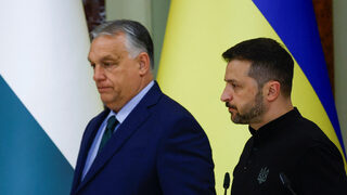 Зеленски посрещна с мълчание предложението на Орбан за примирие с Русия