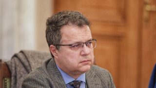 Стоян Михалев предположи, че Борисов е поискал помощ от Доган, за да не мине <span class="highlight">проектокабинетът</span>