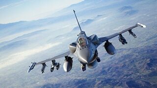 Норвегия ще дари шест изтребителя F-16 на Украйна