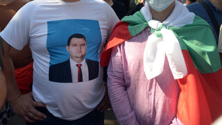 Едно наум: Вълка е готов да застане до Доган и да го допингира, твърди Илхан Андай