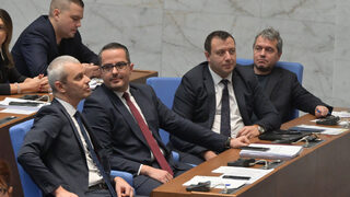 Сглобката "Възраждане" и "Има такъв народ" заедно срещу еврото