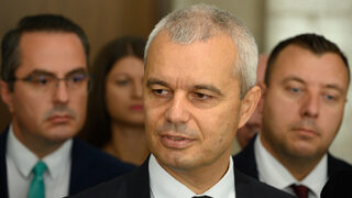 "Възраждане" иска връщане на гражданската мобилизация при <span class="highlight">бедствия</span>