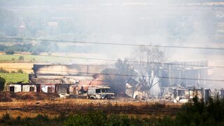 Гърмежите край Елин Пелин продължават пети ден, пътят край складовете остава затворен