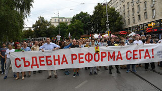 Решение, което ще ни струва скъпо: Главният прокурор управлява олигархичната държава