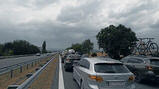 Задръстване блокира "Тракия" след катастрофа и последвали още две