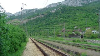 Компания на Васил Божков ще ремонтира жп мостове