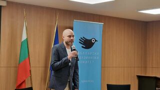 Радослав Стоянов, Хелзинкски комитет: <span class="highlight">ЛГБТИ</span> учители и ученици ще са мишени на тормоз