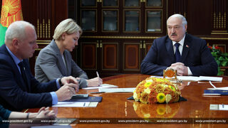 Лукашенко прати армия и ракети към Украйна, може да закрие посолството
