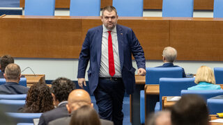 Съчетание с обръчи и бухалки: ГЕРБ и ДПС преди новите избори