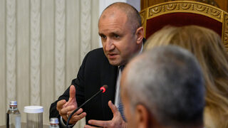 Радев отново кани на разговори потенциалните кандидати за служебен премиер