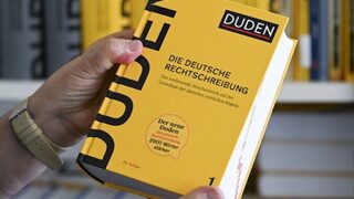Новият езиков справочник Duden включи 3000 нови думи