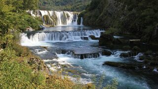 След месец екопротести в Хърватия спря строежа на ВЕЦ на река Уна