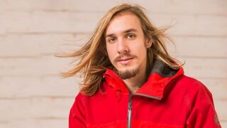 Рап протестът на De:Nash срещу политиката на Орбан