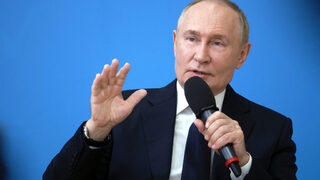 Путин заяви, че малките в семейството му говорят свободно <span class="highlight">китайски</span>