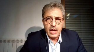 Цветан Василев: Пеевски разполага с достатъчно компромати срещу Борисов