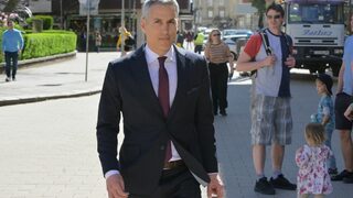 Върховният съд спря делото на Андрей Гюров за отстраняването му от БНБ