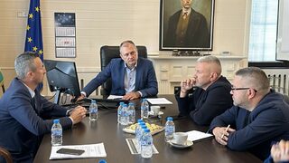 Хартиените бележки за липса на контакт на дете със заразноболен отпадат от октомври