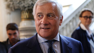 Комисия в парламента поиска да изслуша западен посланик заради визита на министър в Скопие (допълнена)