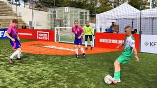 "Отбор на надеждата" взе 4 точки във втория ден на Homeless World Cup