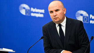 Европарламентът има въпроси за състоянието на Захариева