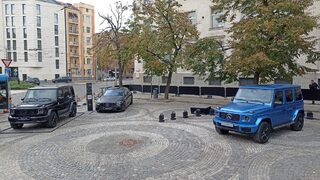 Топ моделите на Mercedes два дни предизвикват сетивата в центъра на София