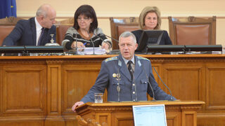 Ген. <span class="highlight">Цанко</span> <span class="highlight">Стойков</span>: Военноокръжна прокуратура още не е приключила разследването на авиокатастрофата