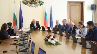Властта се похвали, че това са най-строго проверяваните избори досега