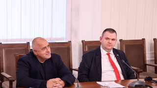 Бойко Борисов защити Делян Пеевски, че не купува гласове