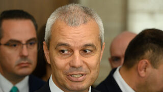 Предизборно "Възраждане" дава най-много пари в медиите