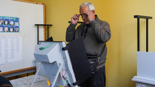 "<span class="highlight">Галъп</span>" прогнозира парламент с 9 партии