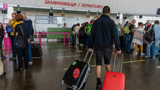 Ваканциите на българите в чужбина растат двуцифрено през септември