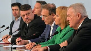 БСП очаква да има коалиционно правителство, но не казва дали би участвала в такова с Борисов и Пеевски