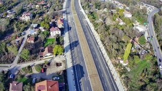 Жители на "Манастирски <span class="highlight">ливади</span>" протестираха срещу продължаващ над година ремонт на улица